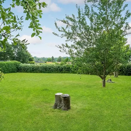 Pet Friendly In Horsens With Wifi Holiday home Sonderby (Midtjylland)